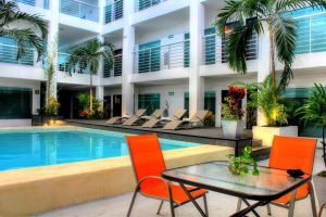 Hotel-Villanueva-piscina-chetumal